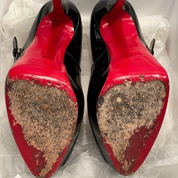 Christian Louboutin Bana Black Patent Peep Toe - Picture 4 of 12